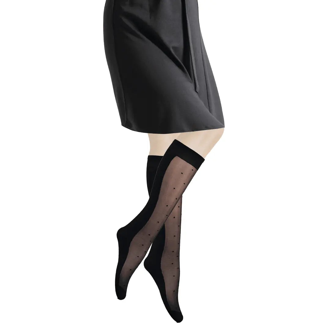 كلسات قصيرة عصرية موديل بولد شفافة 20 دن مرسمة