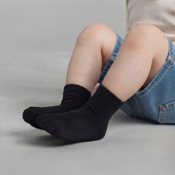 Ankle Simple socks boy (وسط)